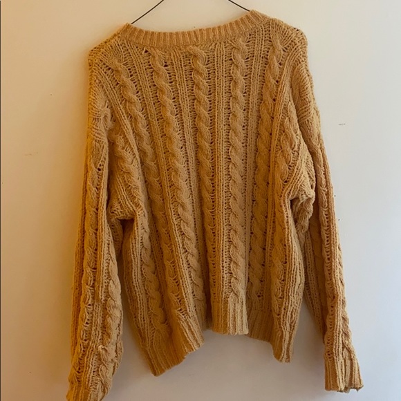 American Eagle sweater - Picture 4 of 5